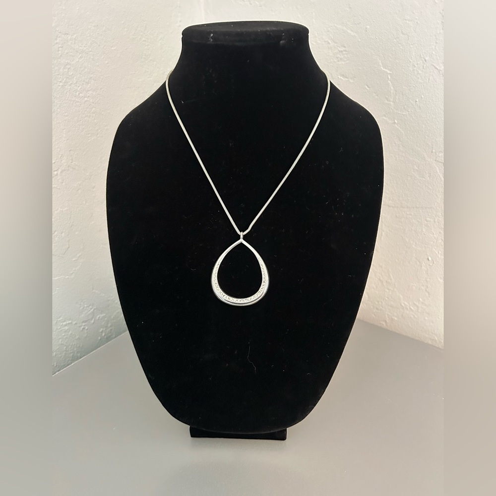 White House Black Market Silver Teardrop Necklace